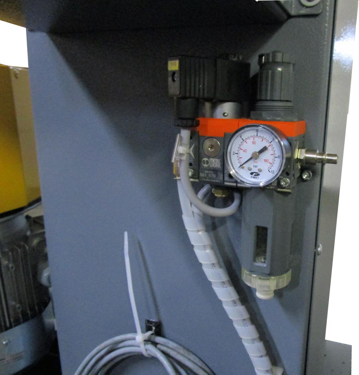 Handle-It Model 1100AA-C Automatic Stretch Wrap Machine