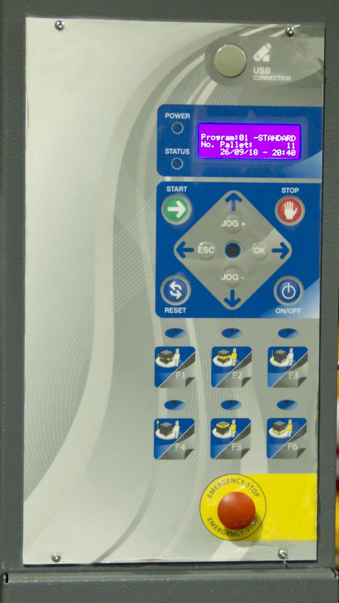 Handle-It Model 1100AA-C Automatic Stretch Wrap Machine