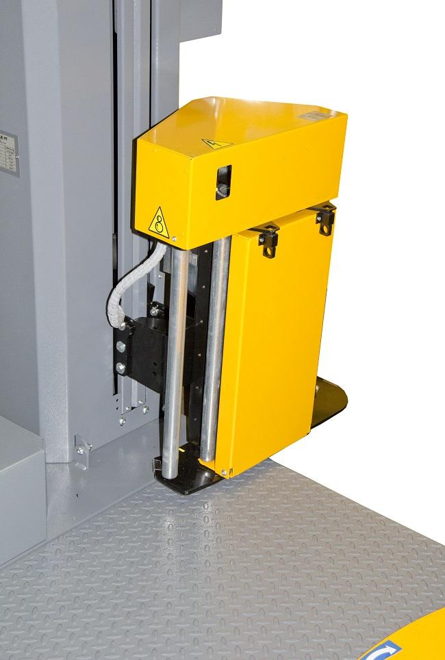 Handle-It Model 1100 Semi-Automatic Turntable Stretch Wrap Machine