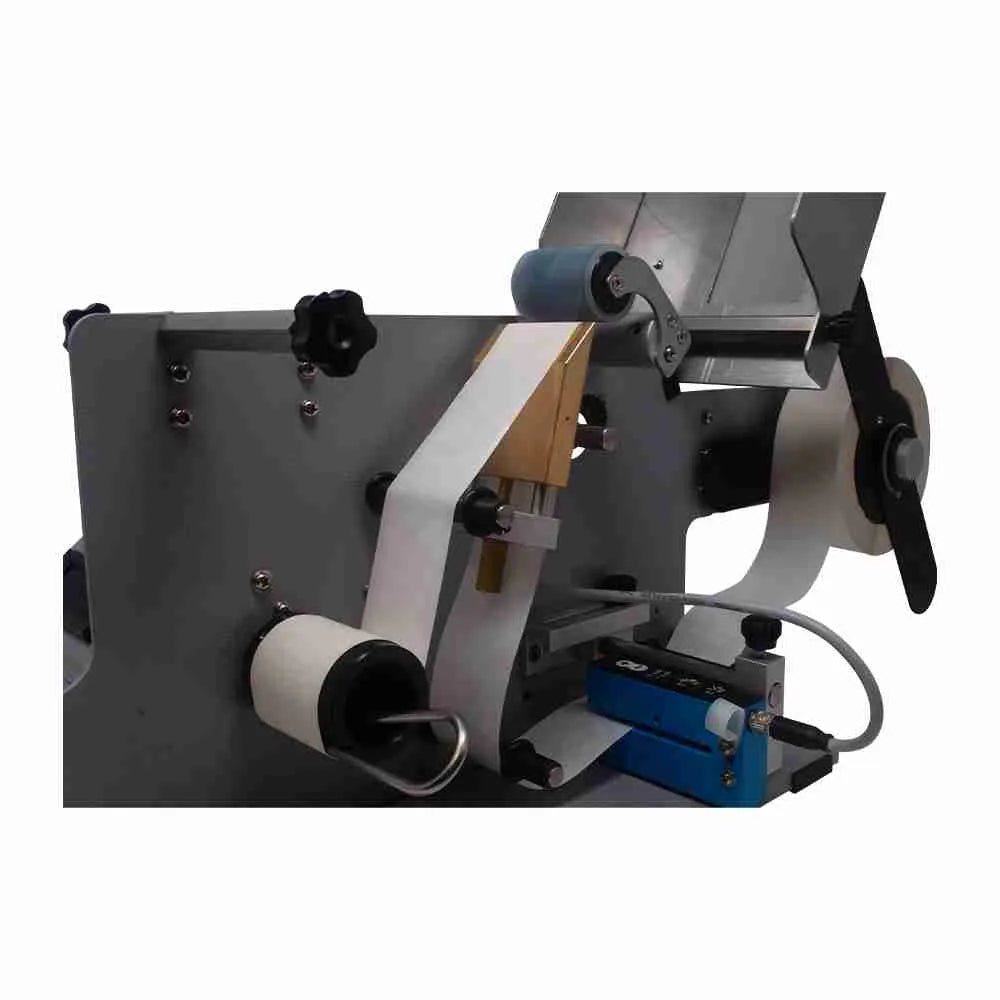 Tach-It Semi-Automatic L-Clip Label Applicator Machine