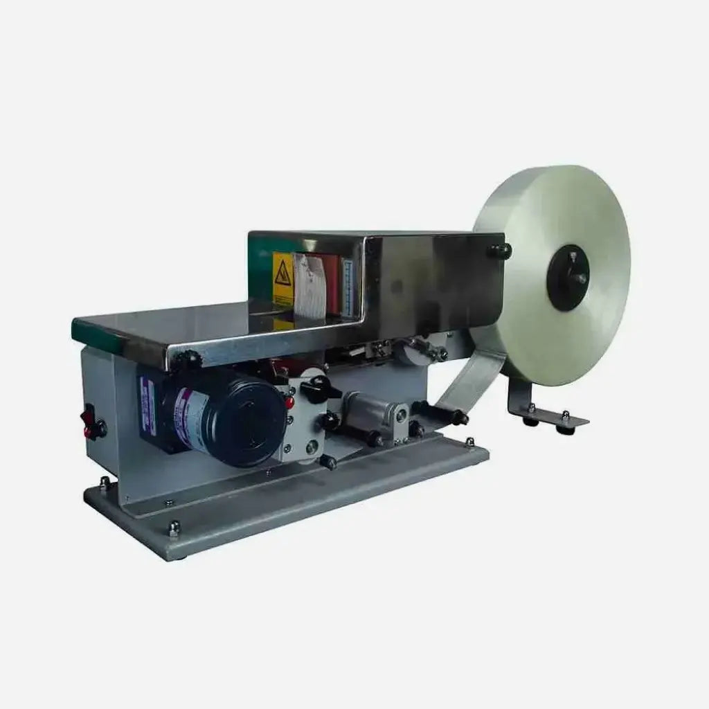 silver l-clip tape applicator